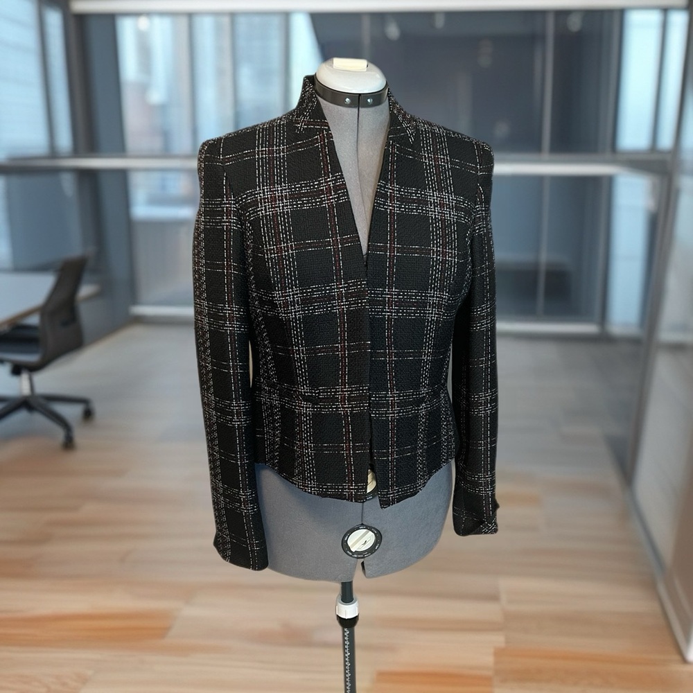 9&CO. Size 12 Black/Red/White Plaid Women's Open Front Blazer